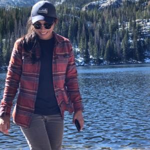 Meet your Posher, Debbie